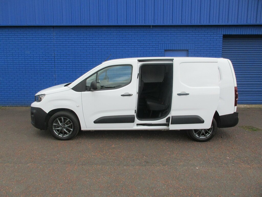 Peugeot Partner 2023 Peugeot Partner 1.5 Bluehdi Professional Prem KM73ULF White #6