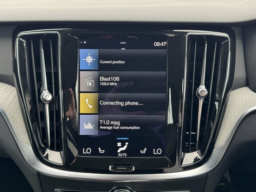 Volvo V60 2021 Volvo V60 Inscription Recharge T6 Awd Red #4