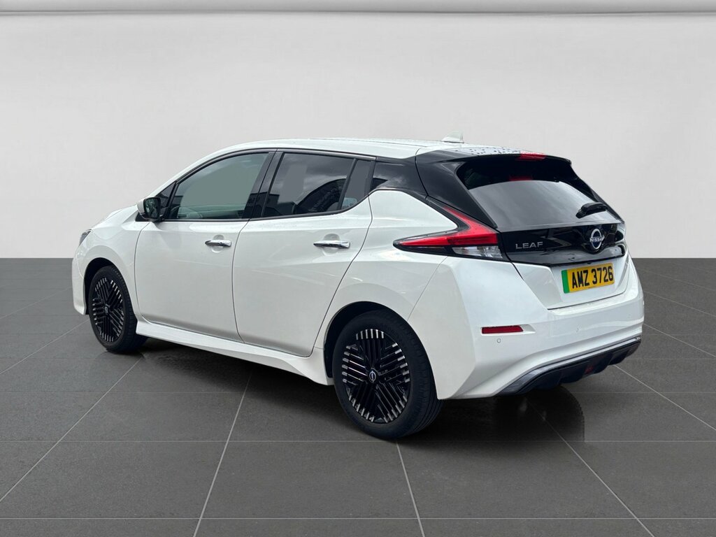 Nissan Leaf 2023 Nissan Leaf 39Kwh Tekna AMZ3726 White #3