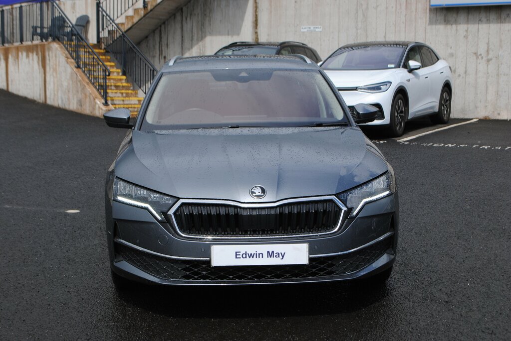 Skoda Octavia 2024 Skoda Octavia 2.0 Se L Tdi 150 Dsg Estate BV74RZH Grey #2