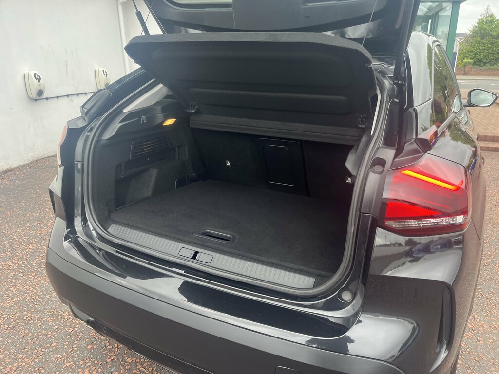 Citroen C4 2021 Citroen C4 1.2 Puretech Shine Ss KMZ8169 Black #6