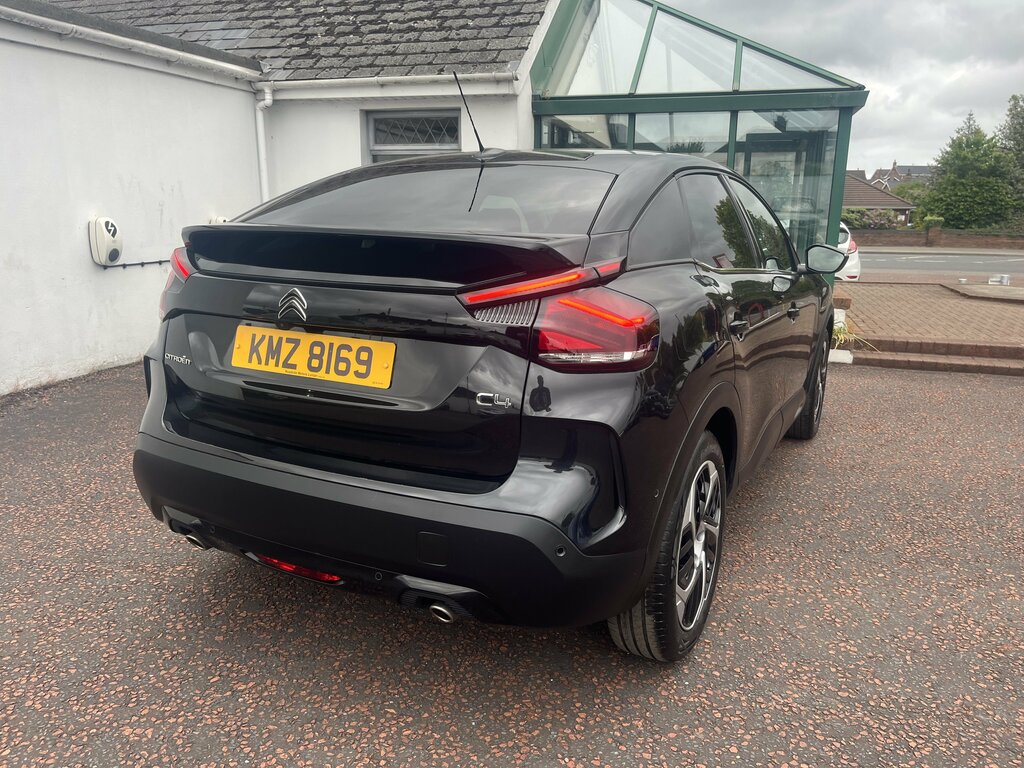Citroen C4 2021 Citroen C4 1.2 Puretech Shine Ss KMZ8169 Black #5