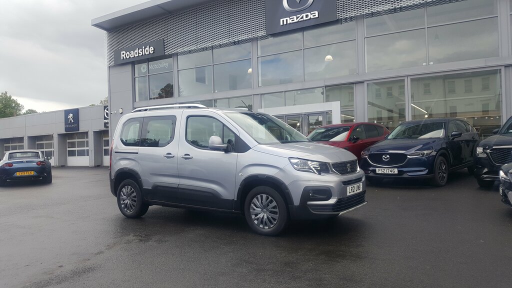 Peugeot Rifter 2021 Peugeot Rifter 1.5 Bluehdi Ss Allure Grey