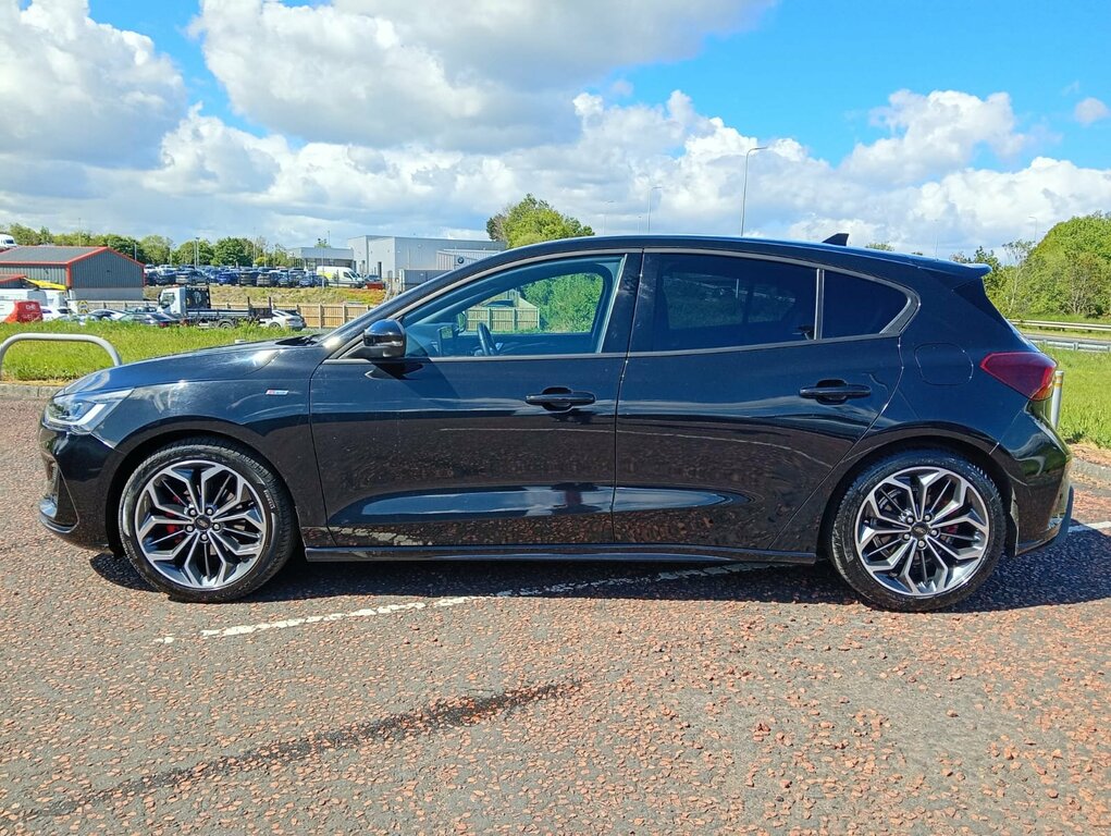 Ford Focus 2023 Ford Focus 1.0 St-line X URZ5936 Black #2