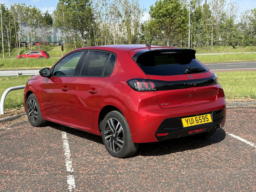 Peugeot 208 2023 Peugeot 208 1.2 Pt100 Allure Premium Plus Aut YUI6595 Red #5