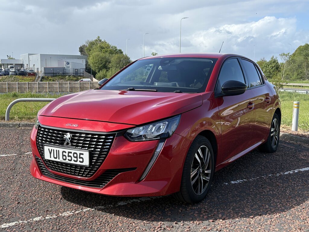 Peugeot 208 2023 Peugeot 208 1.2 Pt100 Allure Premium Plus Aut YUI6595 Red #2