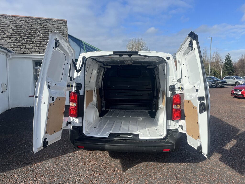 Citroen Dispatch Ex.vat 2025 Oct 2025 Citroen Dispatch 2.0 Enterpri White #5