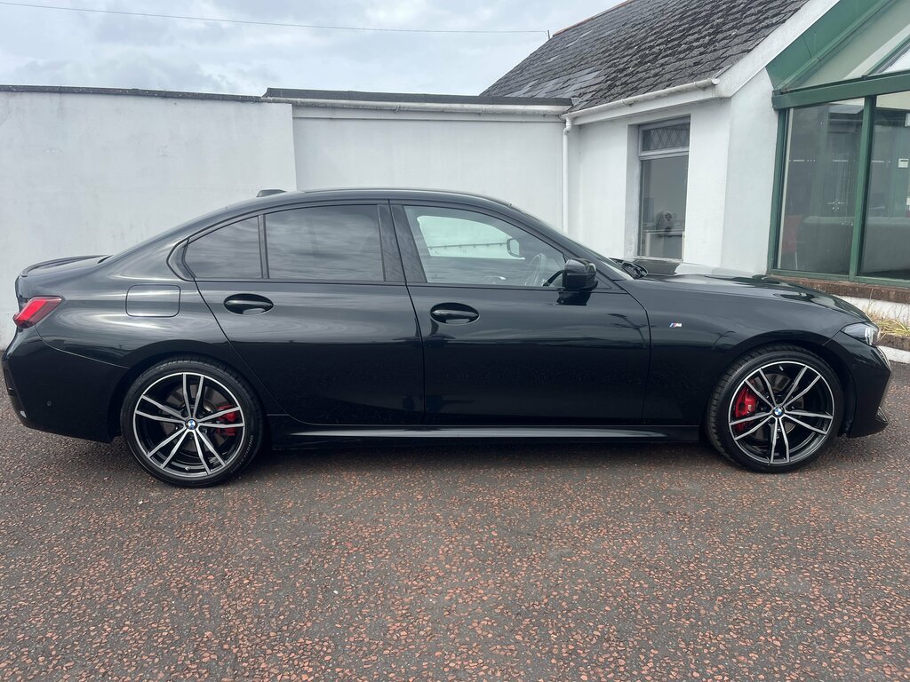 BMW 3 Series 2023 Bmw 3 Series 2.0 320I M Sport YL23BAV Black #4