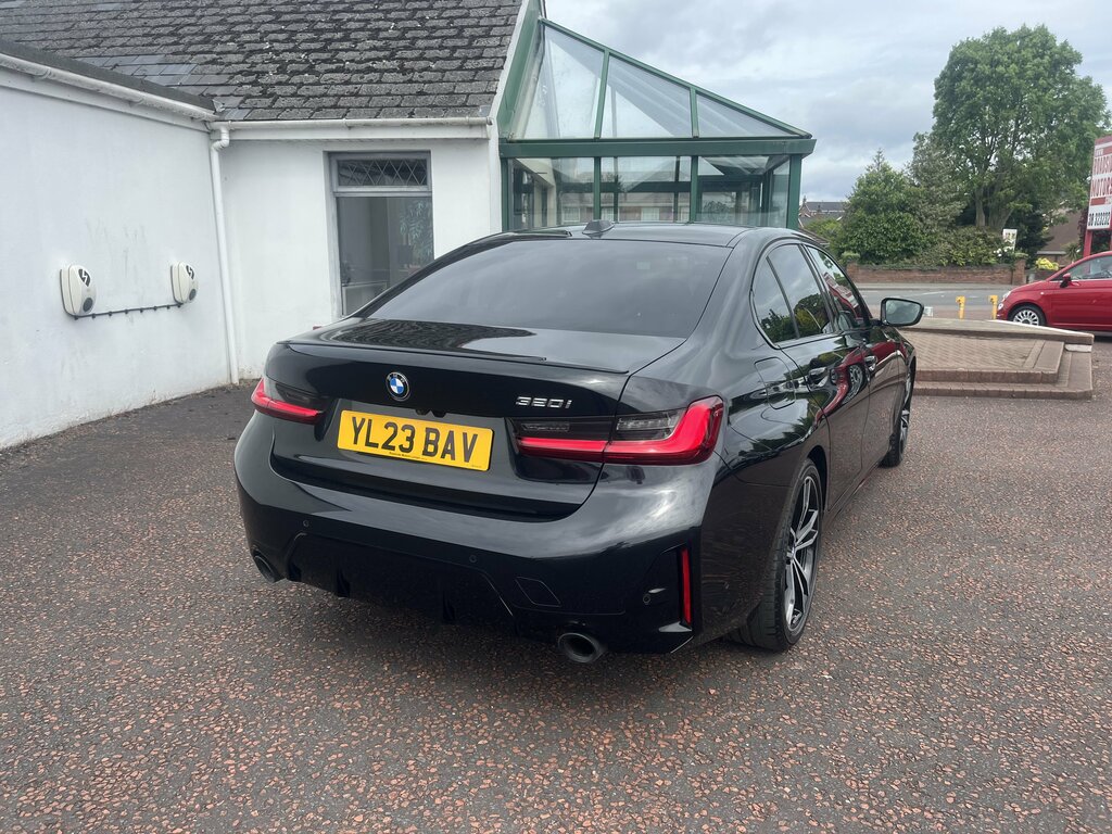 BMW 3 Series 2023 Bmw 3 Series 2.0 320I M Sport YL23BAV Black #5