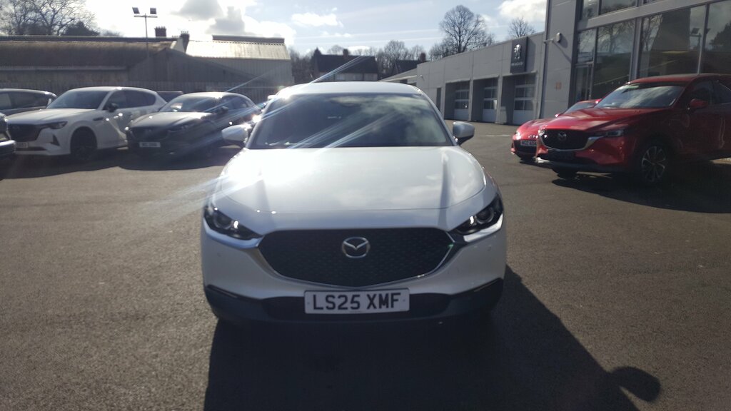Mazda CX-30 2025 Mazda Cx-30 2.5 Takumi LS25XMF White #4