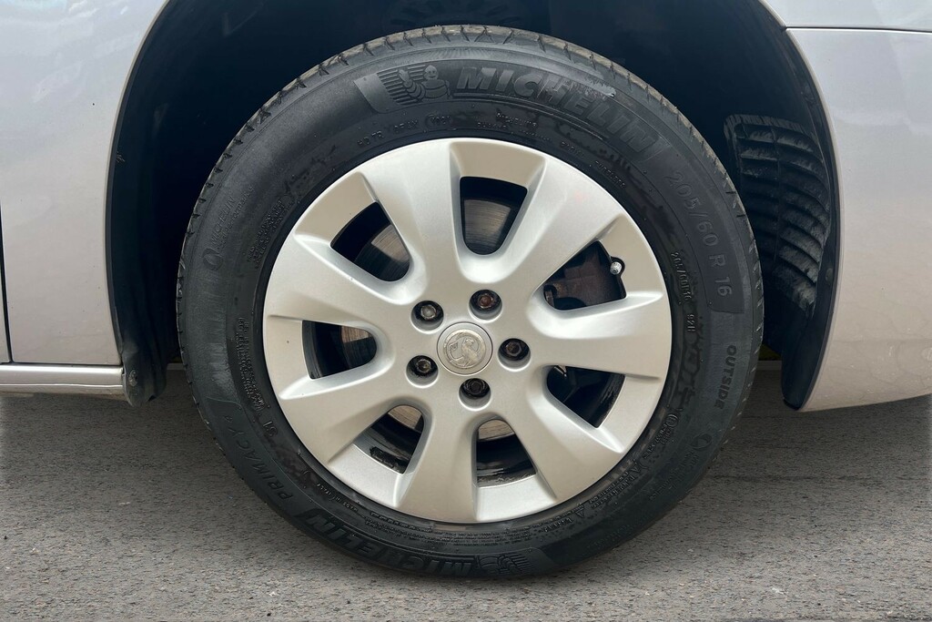 Vauxhall Combo Life 1.2 Turbo 130 Se AO21MPV Grey #6