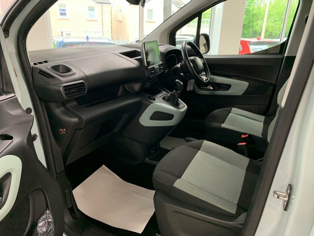 Citroen Berlingo 1.5L Feel CV70YBC Green #6