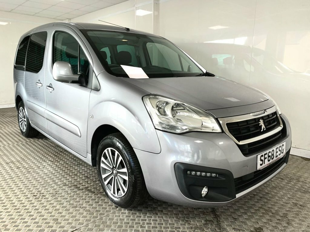 Peugeot Partner Tepee 1.6L Allure Grey #2