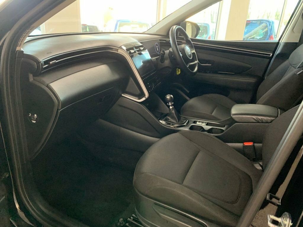 Hyundai Tucson 1.6L Se Connect BT23DCV Black #6