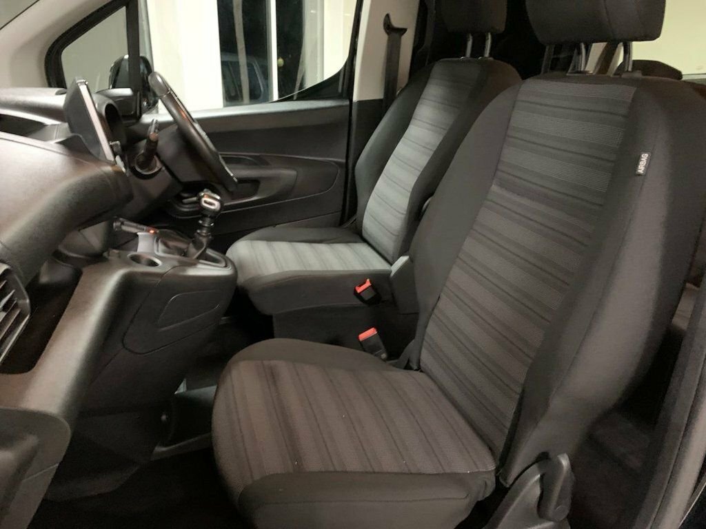 Vauxhall Combo Life 1.5L Se PJ72SPX Black #6