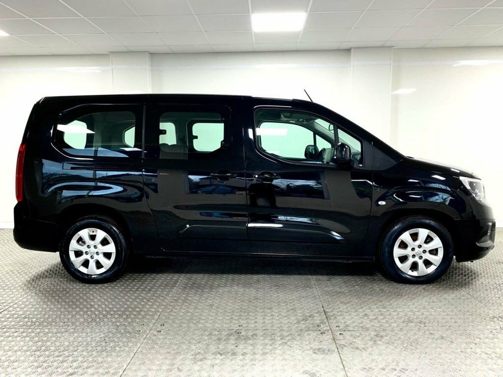 Vauxhall Combo Life 1.5L Se PJ72SPX Black #2