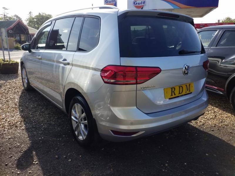 Volkswagen Touran 1.6 Tdi 115 Se - 2019 19 Silver #4