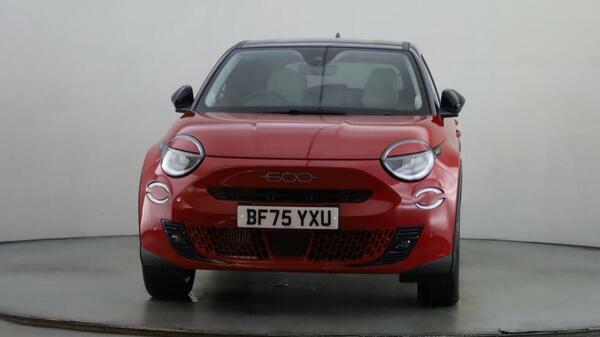 Fiat 600 1.2 Mhev La Prima Suv Hybrid E-dct Euro BF75YXU #2