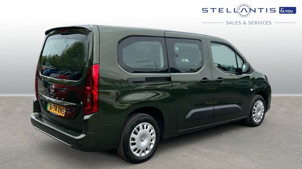 Vauxhall Combo-e Life 52Kwh Design XL Mpv 7.4Kw Charg BF74XNS #3