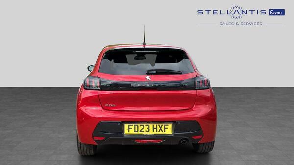 Peugeot 208 1.2 Puretech Allure Premium Hatchback FD23HXF  #4