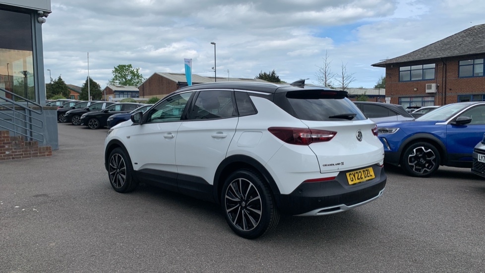 Vauxhall Grandland X 1.6 13.2Kwh Elite Nav Suv Plug-in Hybri  #5