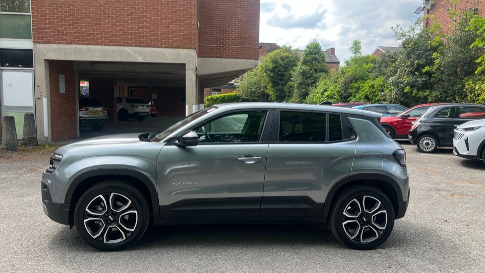 Jeep Avenger 54Kwh E-summit Suv 156 Ps WR25PJJ #6