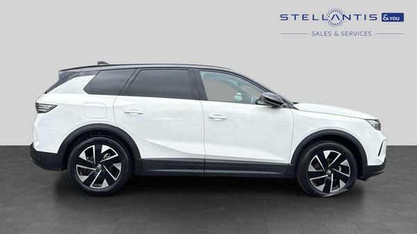 Vauxhall Grandland 1.2 Ultimate Suv Hybrid E-dct Euro 6 S DL25BWZ  #2