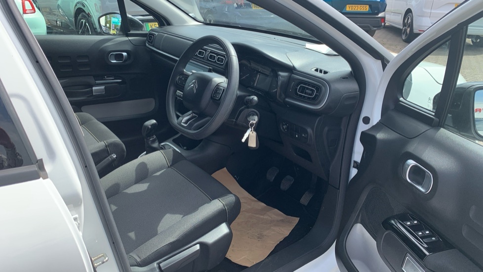 Citroen C3 1.2 Puretech C-series Edition Hatchback VA72HBF #4