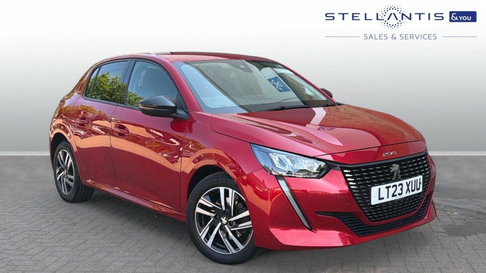 Peugeot 208 1.2 Puretech Allure Premium Hatchback 