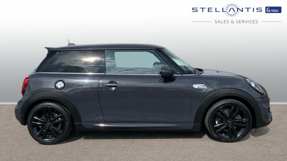 Mini Hatch 2.0 Cooper S Sport Hatchback Steptronic F3JBR #2