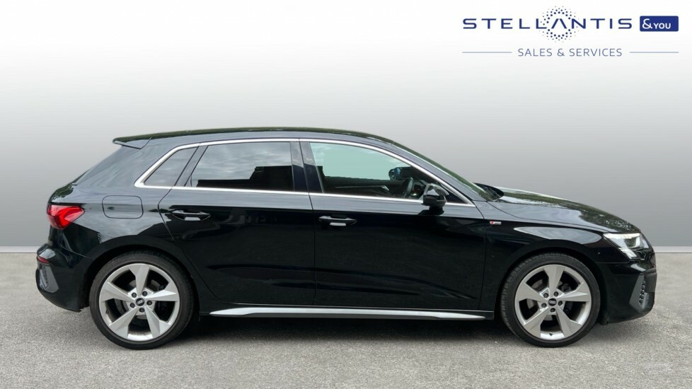 Audi A3 1.5 Tfsi 35 S Line Sportback Eur DE71VPG  #2