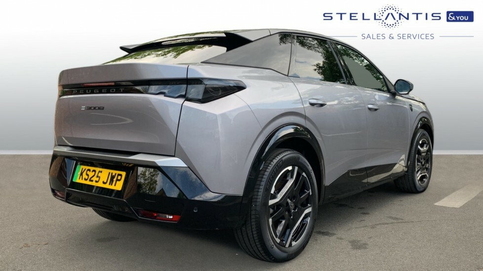 Peugeot 3008 73Kwh Gt Suv 210 Ps KS25JWP  #3