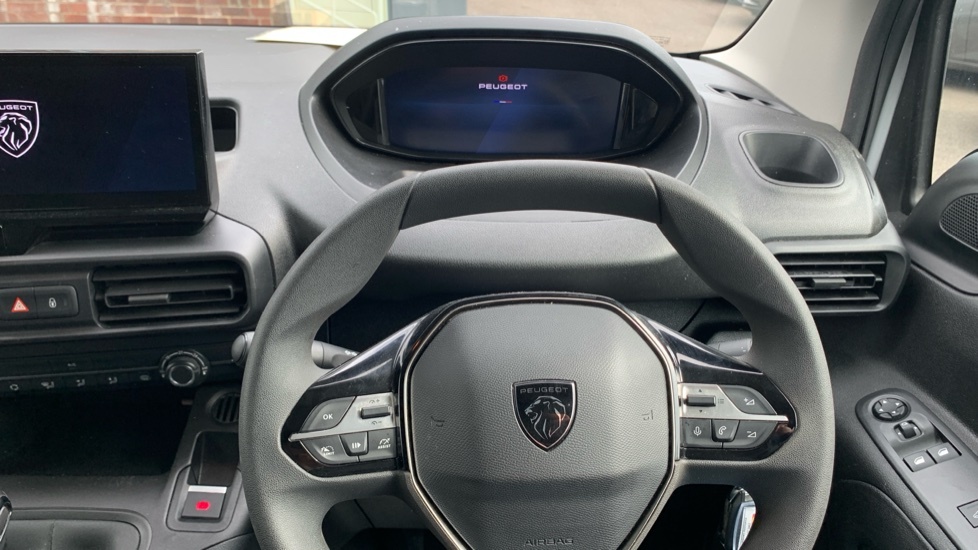 Peugeot Partner 1.5 Bluehdi 1000 Professional Standard Panel Van 5 GD74UOJ  #4