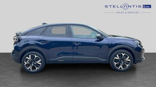 Citroen C4 1.2 Hybrid Max Hatchback Hybrid E-dsc E  #2