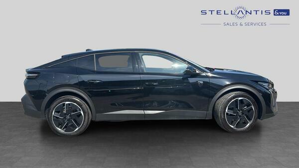 Peugeot 408 58Kwh Gt Fastback 210 Ps ME25HFN #2