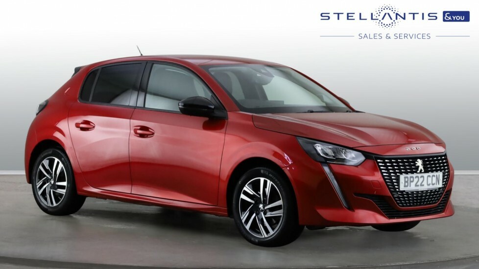Peugeot 208 1.2 Puretech Allure Premium Hatchback M 