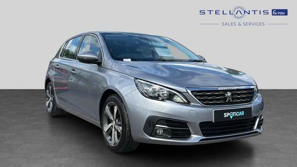 Peugeot 308 1.2 Puretech Gpf Allure Hatchback Eat E 
