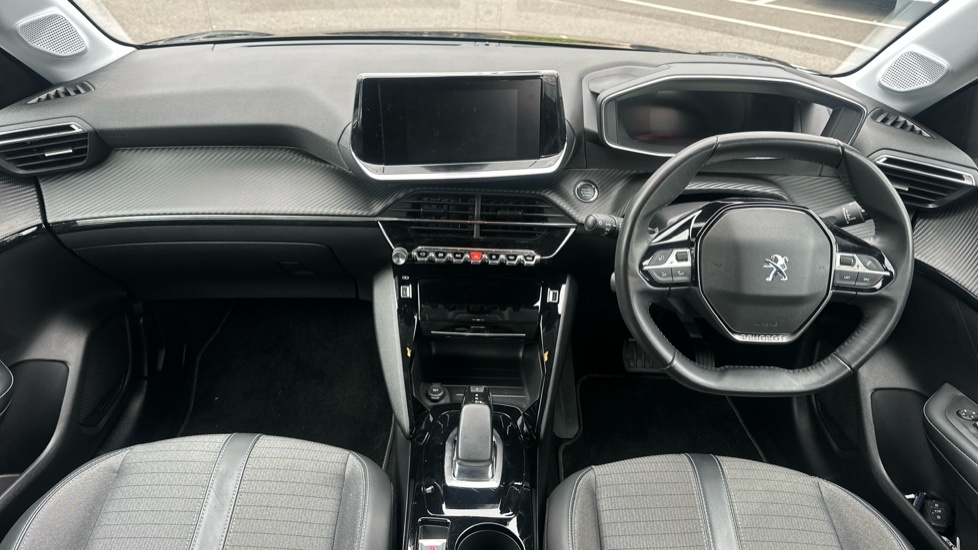 Peugeot e-208 50Kwh Allure Premium Hatchback ML22AYZ #4