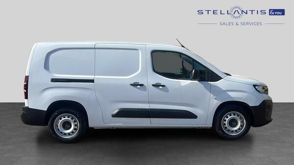 Peugeot Partner 1.5 Bluehdi 850 Professional Long Crew Van Double GD74UDX  #2
