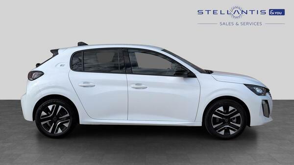 Peugeot e-208 51Kwh Allure Hatchback 7.4Kw Ch MT26YPR #2