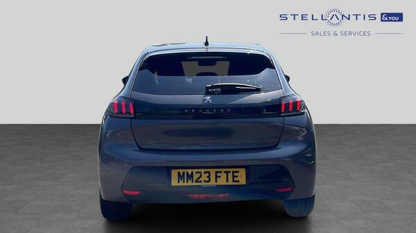 Peugeot 208 1.2 Puretech Allure Premium Hatchback MM23FTE  #4