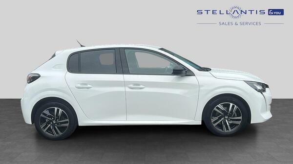 Peugeot 208 1.2 Puretech Allure Premium Hatchback FL73CKP  #2