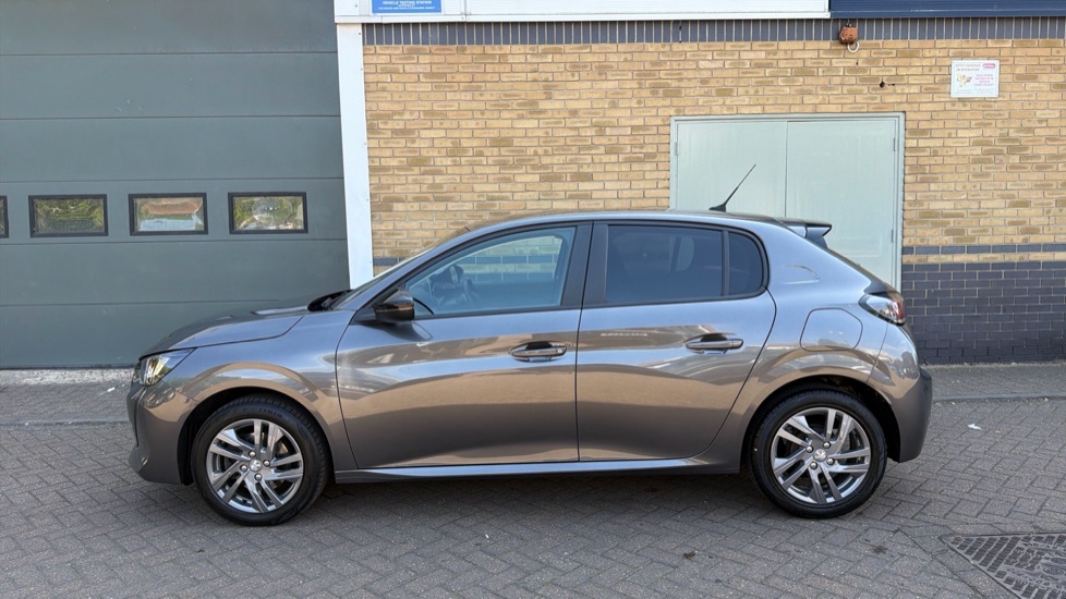 Peugeot 208 1.2 Puretech Active Premium Hatchback LM72JBV  #6