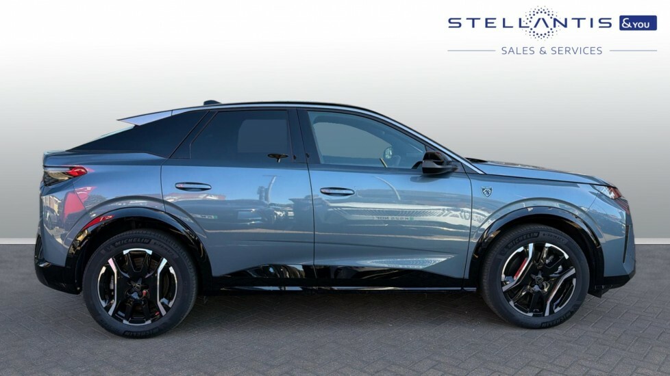 Peugeot 3008 73Kwh Gt Suv 210 Ps KM25UMJ  #2