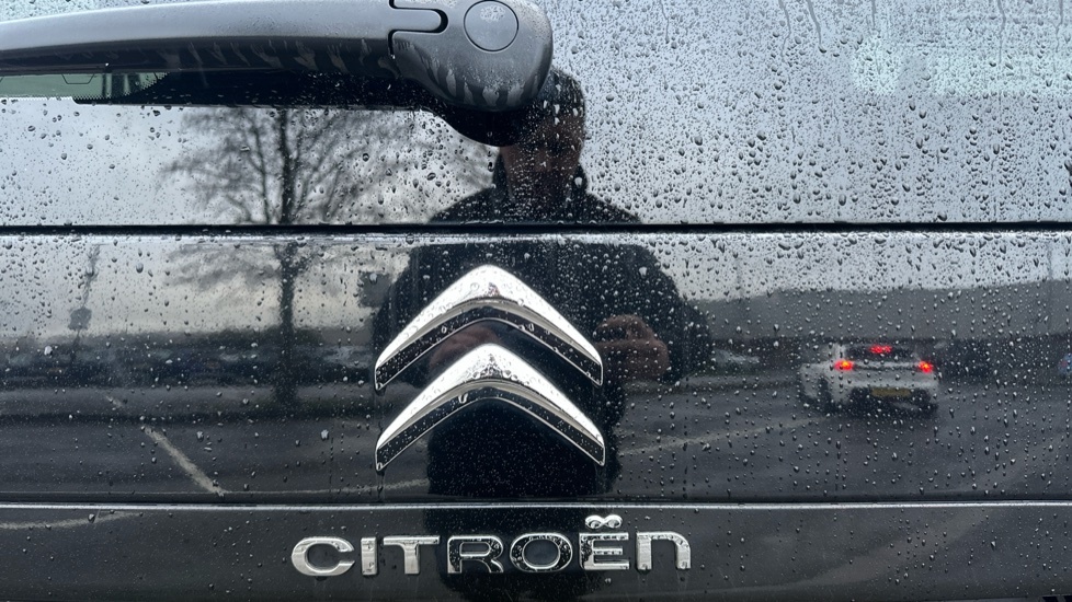 Citroen e-SpaceTourer Mpv Black #26