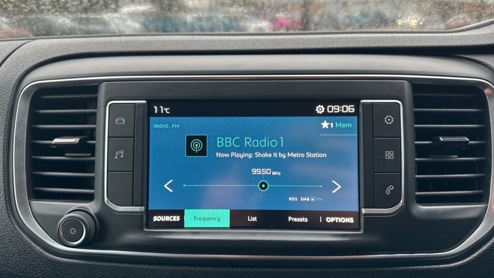 Citroen e-SpaceTourer Mpv Black #32