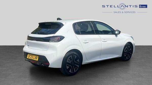 Peugeot 208 1.2 Puretech Allure Hatchback Eu  #3