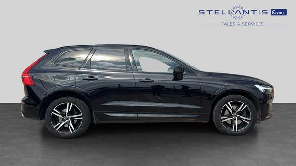 Volvo XC60 2.0 B5 Mhev R-design Suv Hybrid Aw KV20OZU #2