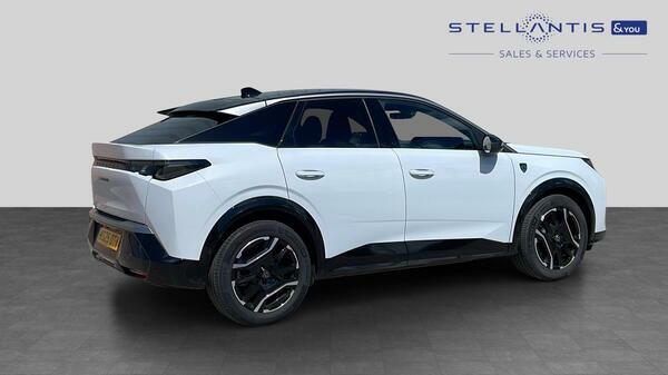Peugeot 3008 73Kwh Gt Suv 210 Ps KS25OTV  #3