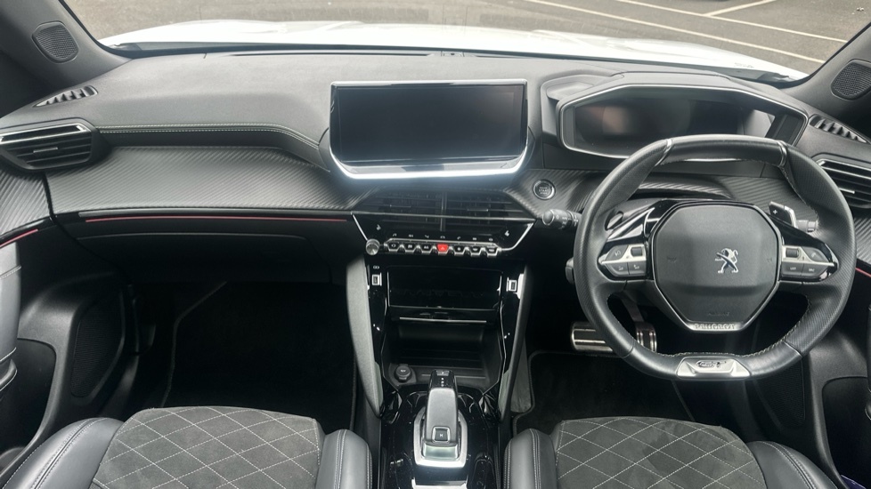 Peugeot 2008 1.2 Puretech Gt Premium Suv Eat Euro 6 White #4
